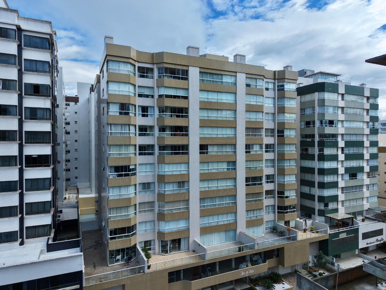 Imagem do condomínio Ilha De Man referência 541