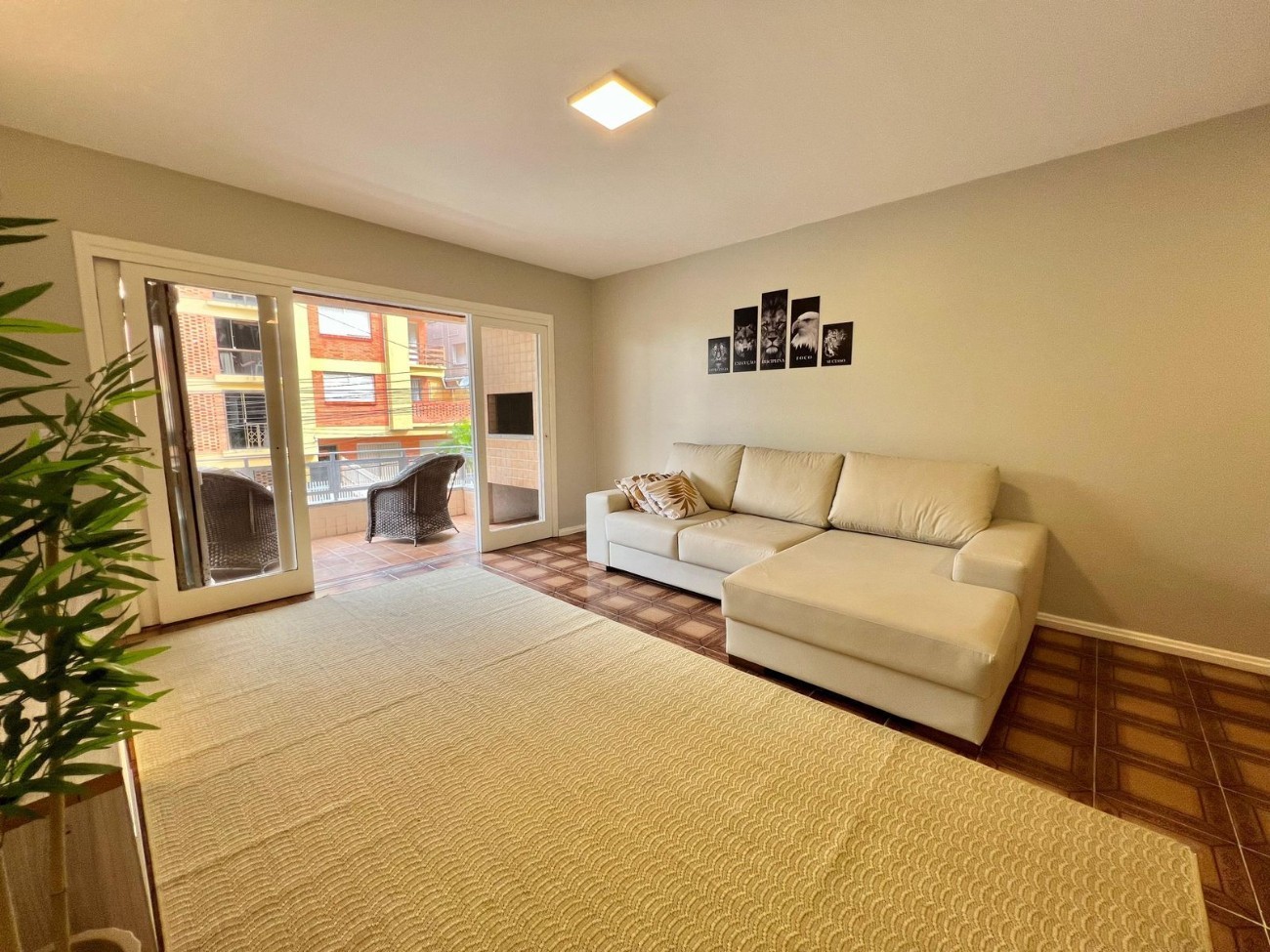 Imagem do imóvel Apartamento 3 dormitórios à venda, Centro em Capão Da Canoa referência 143