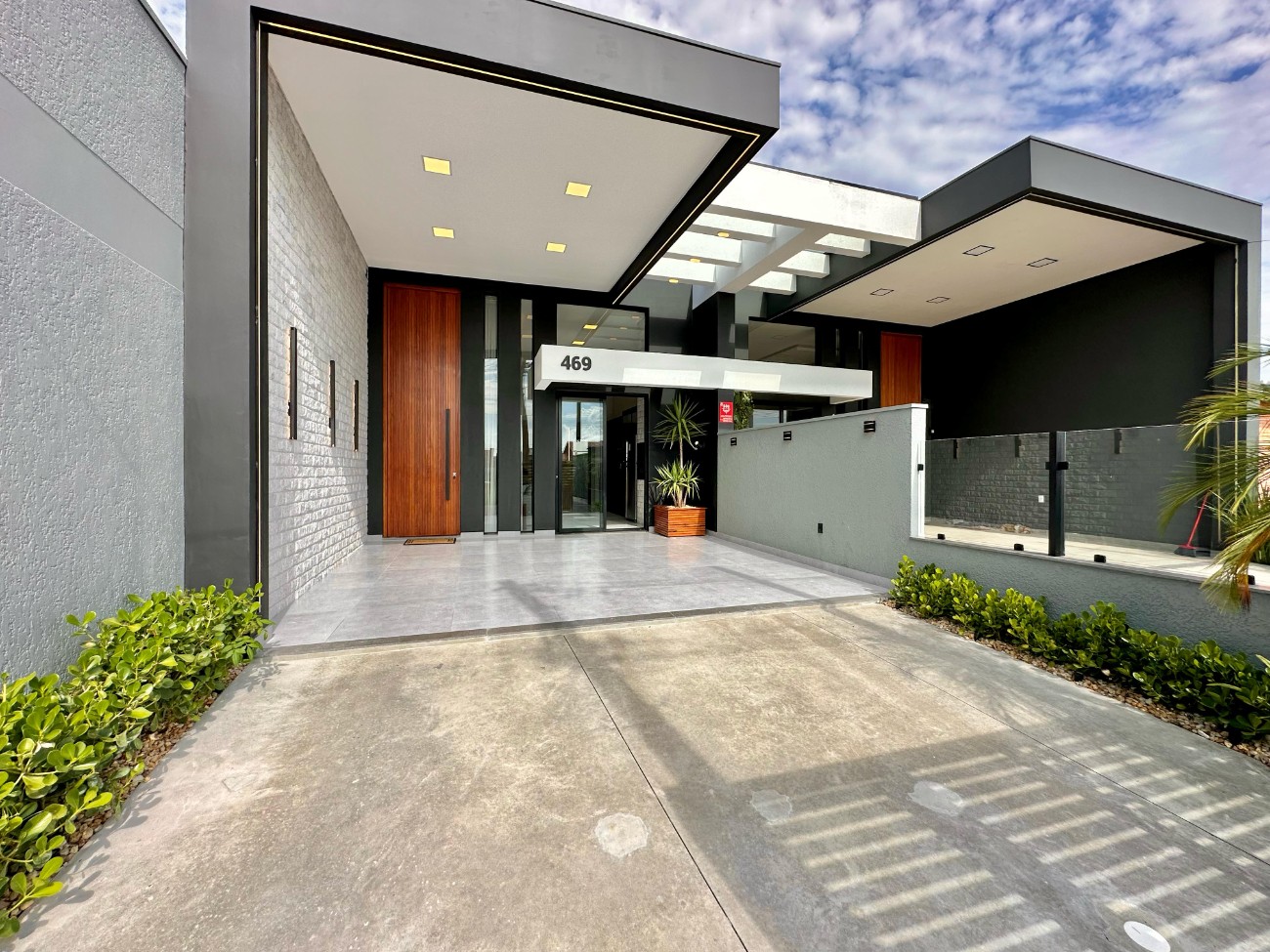 Casa 3 dormitórios à venda no bairro Jardim Beira Mar em Capão Da Canoa - imovel 153