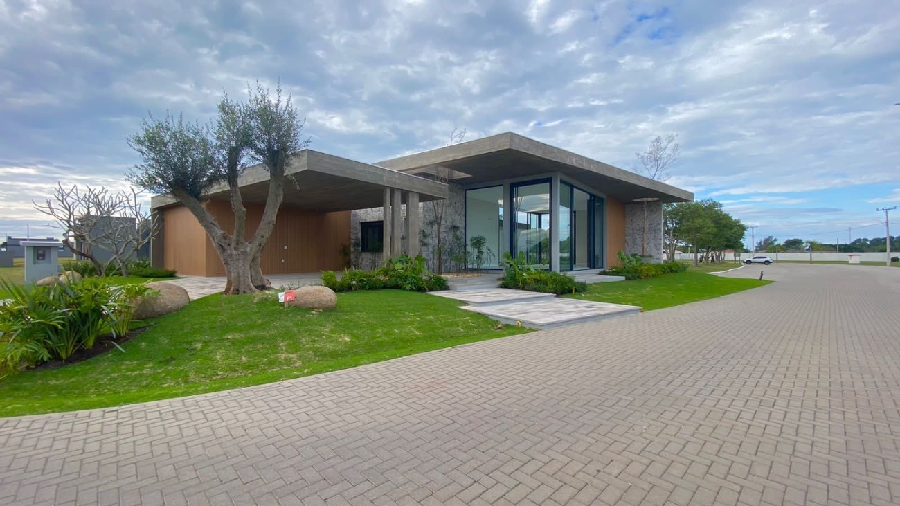 Imagem do imóvel Casa em condomínio 4 dormitórios à venda, Terrasul Condomínio em Capão Da Canoa referência 196