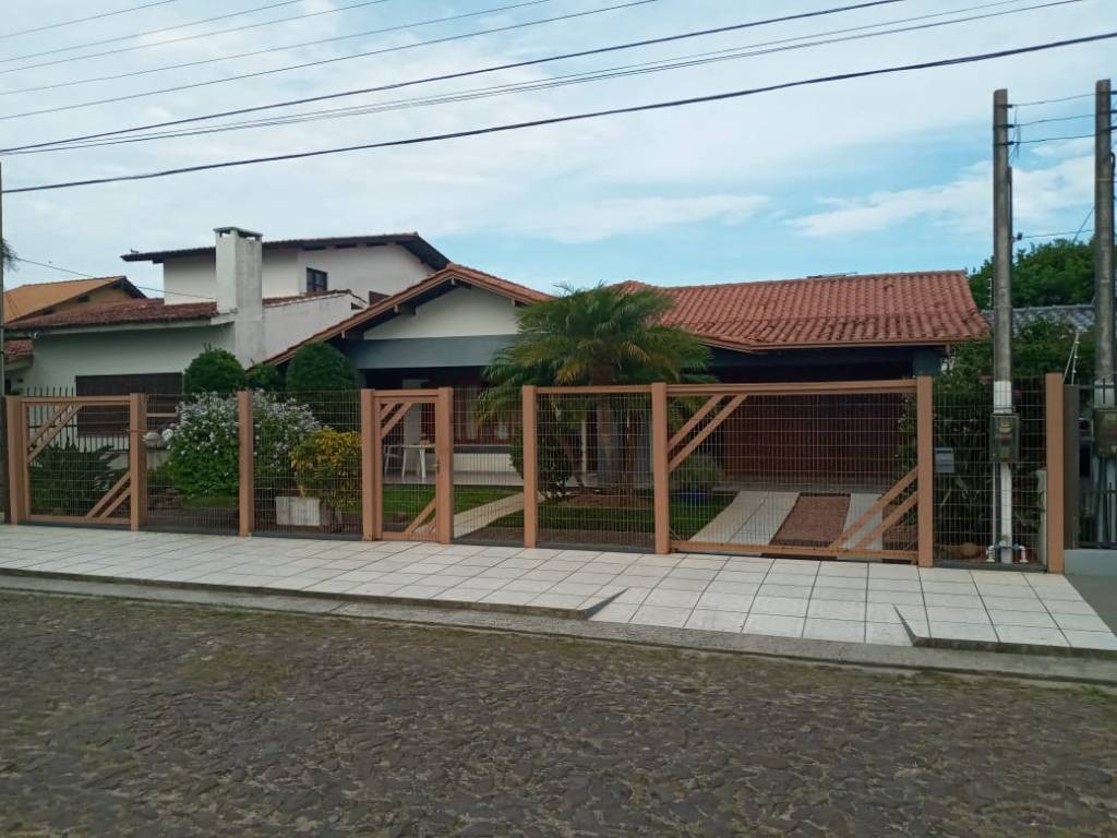Imagem do imóvel Casa 4 dormitórios à venda, Zona Nova em Capão Da Canoa referência 27