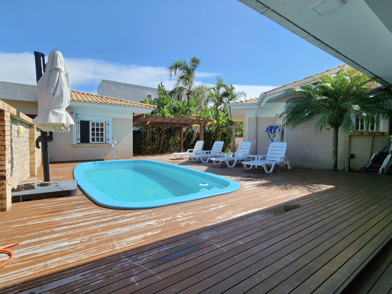 Imagem do imóvel Casa 4 dormitórios à venda, Atlântida em Xangrila referência 28