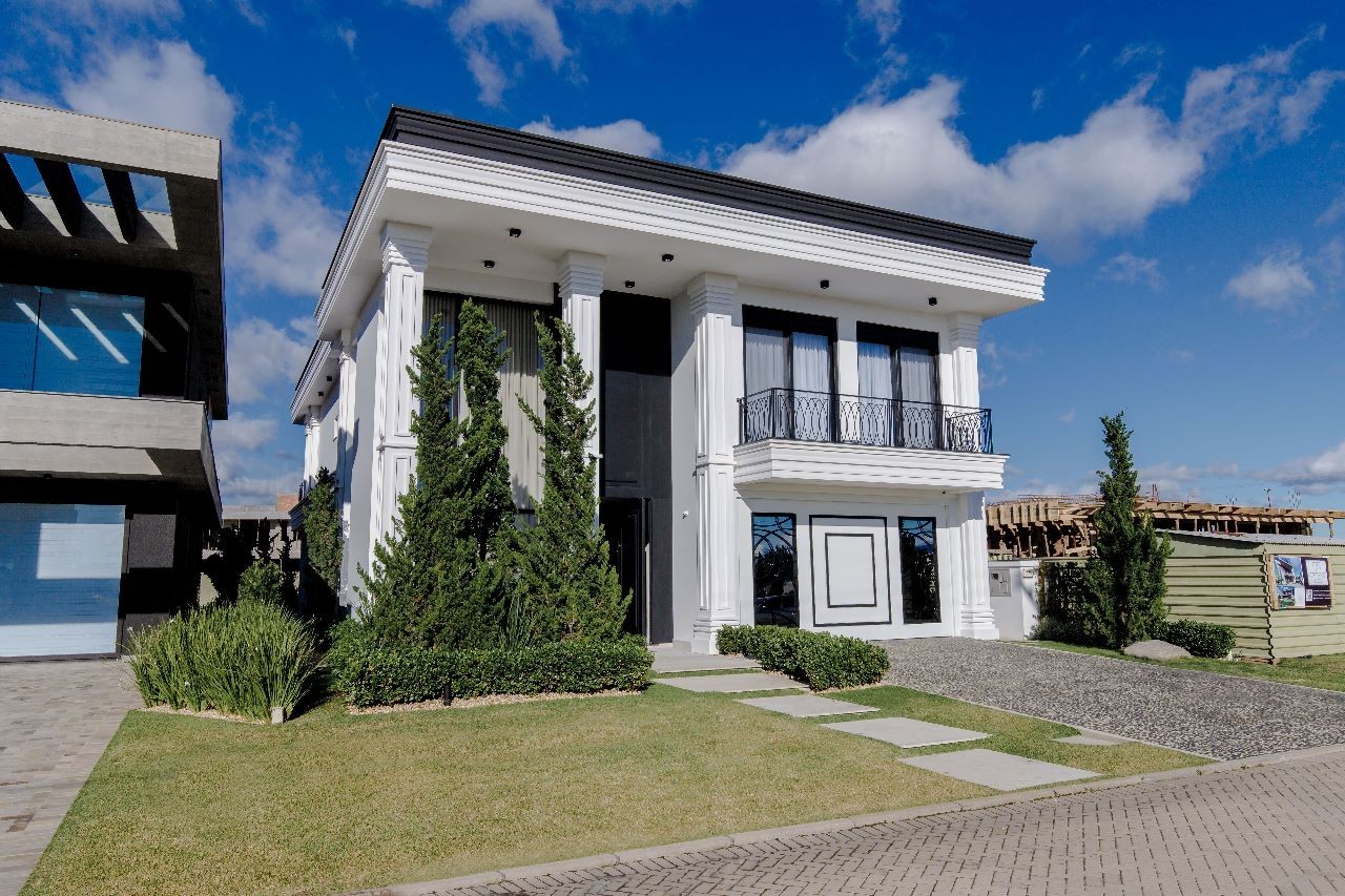 Imagem do imóvel Casa em condomínio 5 dormitórios à venda, Centro em Xangri-lá referência 345