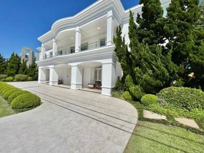 Imagem do imóvel Casa em condomínio 4 dormitórios à venda, Centro em Xangri-lá referência 363