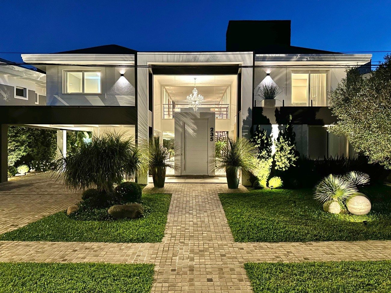 Imagem do imóvel Casa em condomínio 7 dormitórios à venda, Atlantida em Xangri-lá referência 370