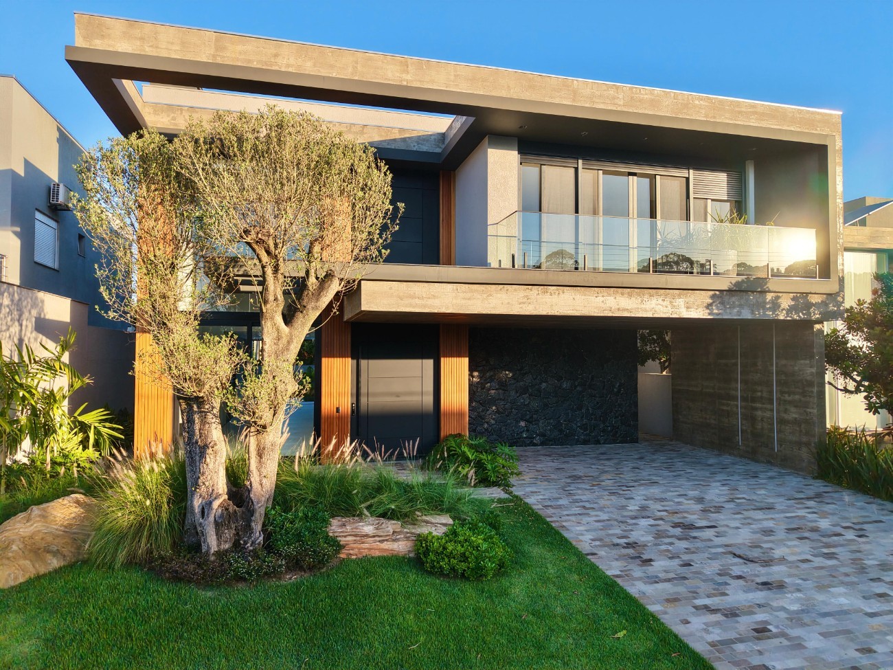 Imagem do imóvel Casa em condomínio 5 dormitórios à venda, Morada Do Sol em Capão Da Canoa referência 388