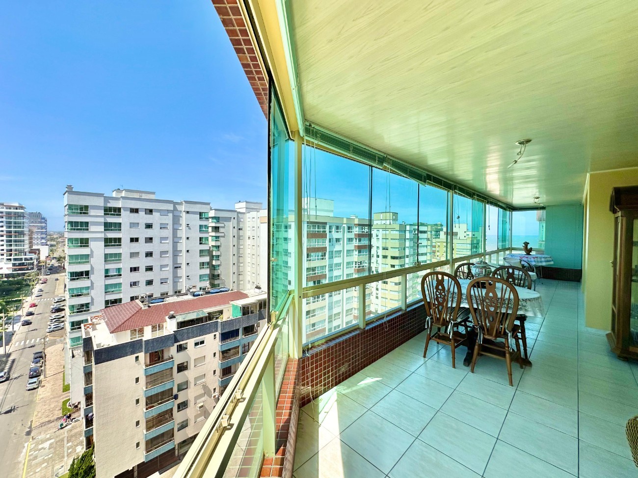 Imagem do imóvel Apartamento 4 dormitórios à venda, Zona Nova em Capão Da Canoa referência 432