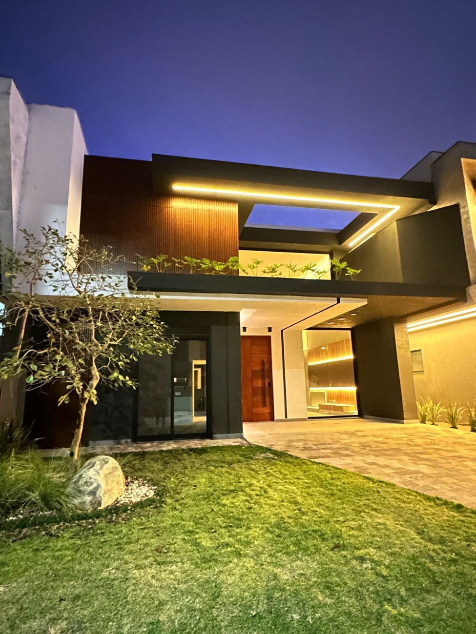 Imagem do imóvel Casa em condomínio 4 dormitórios à venda, Remanso em Xangri-lá referência 458