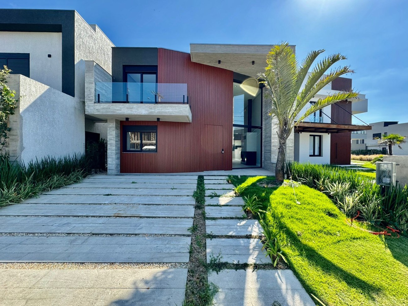 Imagem do imóvel Casa em condomínio 4 dormitórios à venda, Remanso em Xangri-lá referência 460