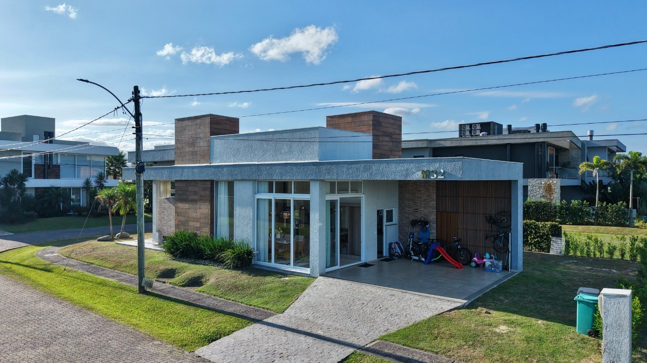 Imagem do imóvel Casa em condomínio 3 dormitórios à venda, Parque Antartica em Capão Da Canoa referência 478