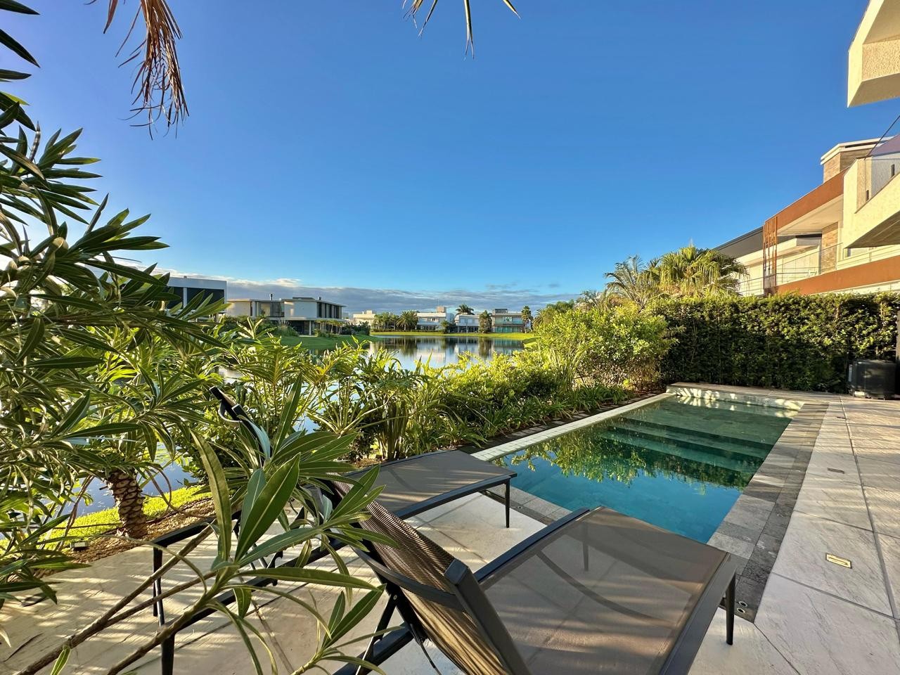 Imagem do imóvel Casa em condomínio 5 dormitórios à venda, Centro em Xangri-lá referência 619