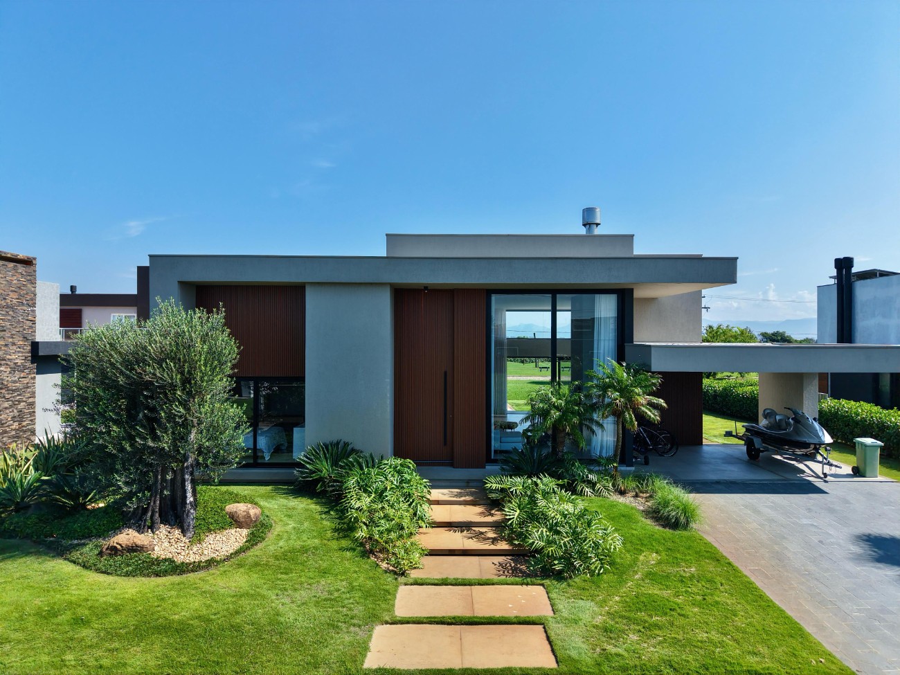 Imagem do imóvel Casa em condomínio 4 dormitórios à venda, Atlântida Sul em Capão Da Canoa referência 622