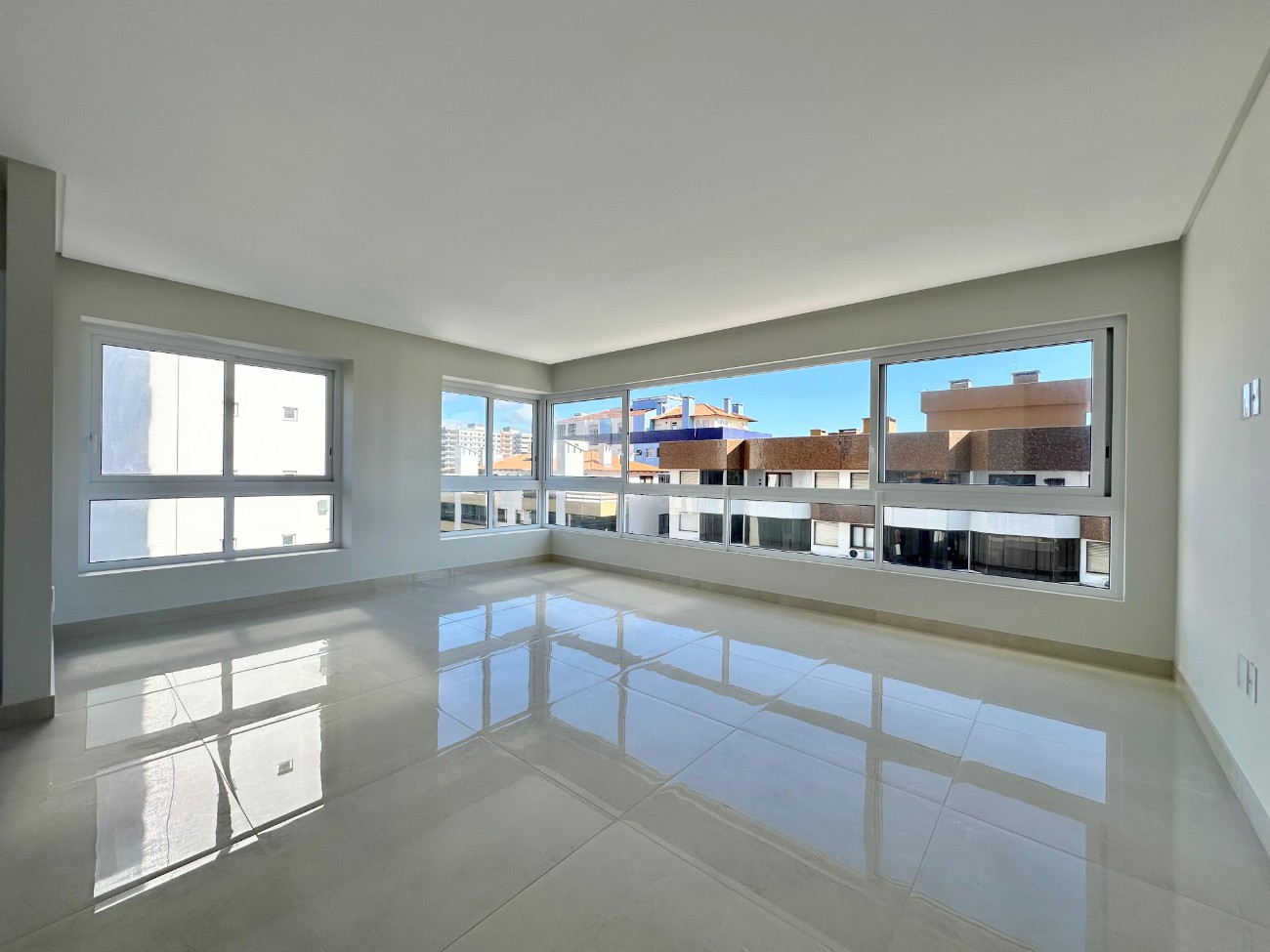 Imagem do imóvel Apartamento 3 dormitórios à venda, Centro em Capão Da Canoa referência 626