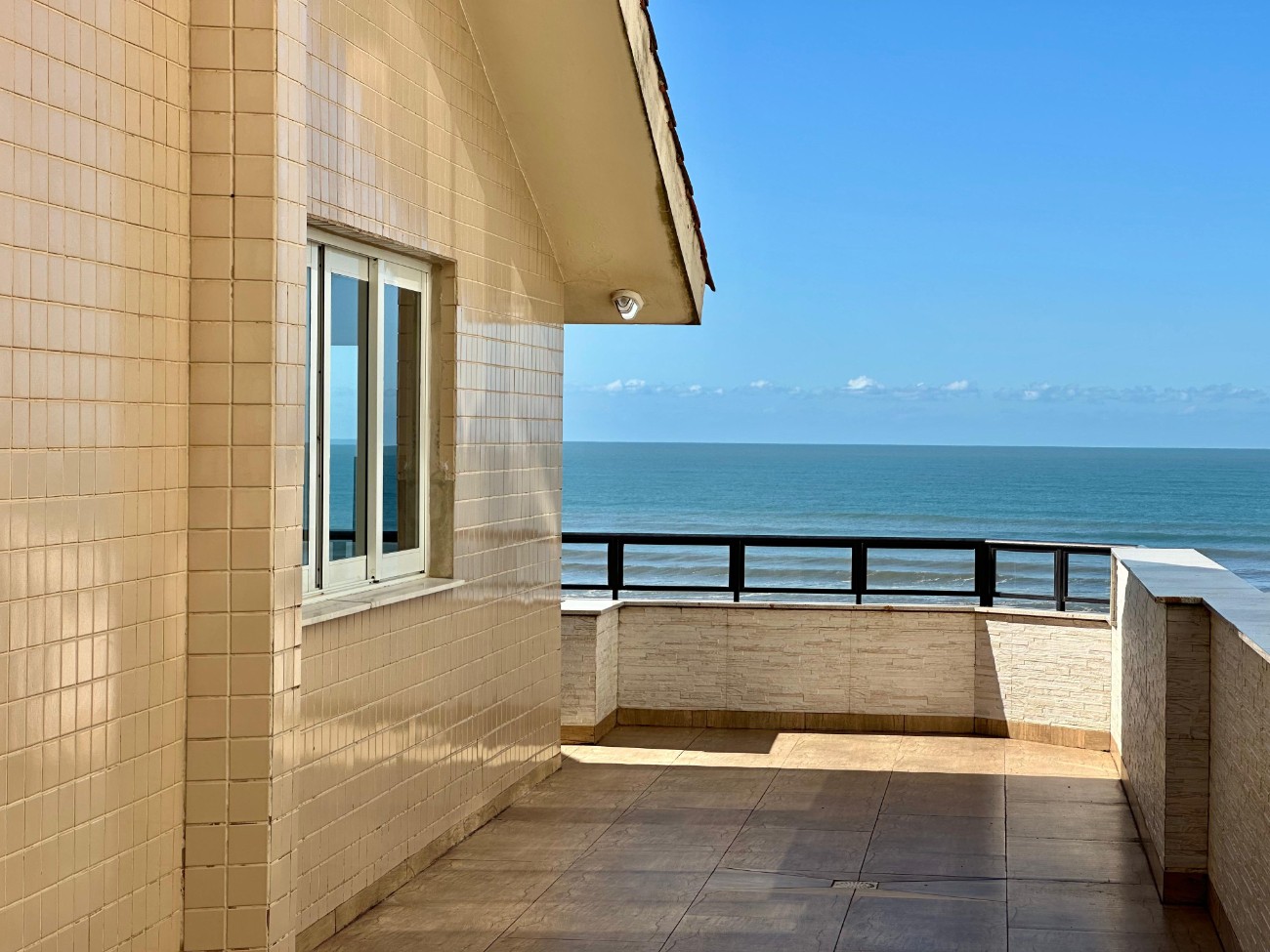 Imagem do imóvel Apartamento 4 dormitórios à venda, Zona Nova em Capão Da Canoa referência 642