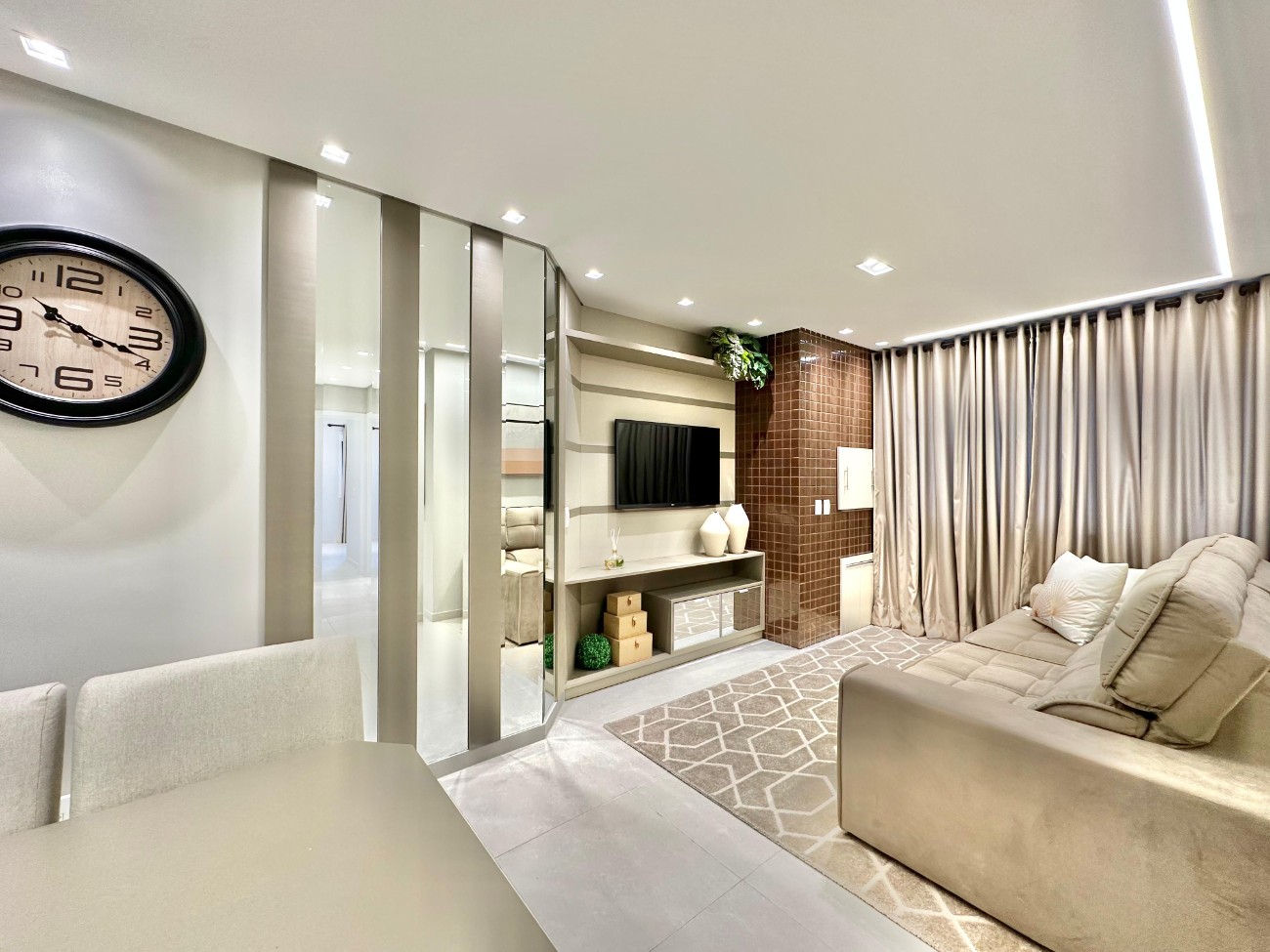 Imagem do imóvel Apartamento 2 dormitórios à venda, Zona Nova em Capão Da Canoa referência 648