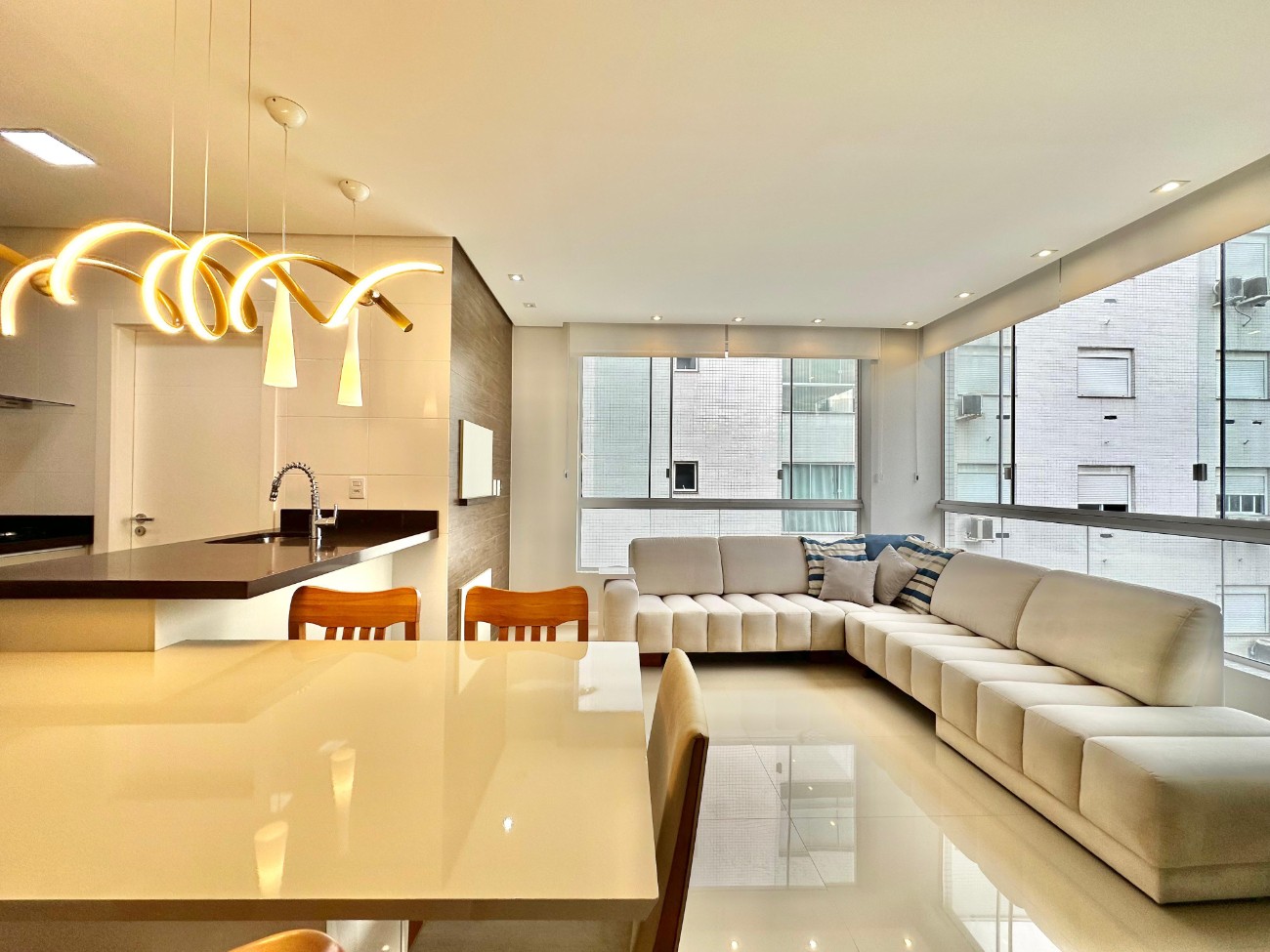 Imagem do imóvel Apartamento 2 dormitórios à venda, Centro em Capão Da Canoa referência 669