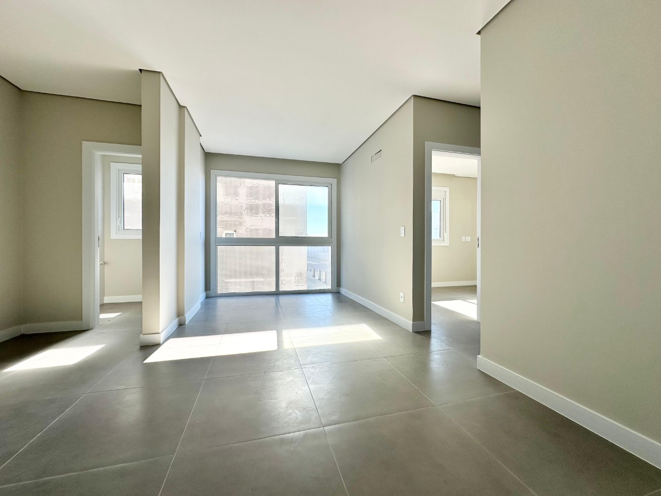 Imagem do imóvel Apartamento 2 dormitórios à venda, Navegantes em Capão Da Canoa referência 673