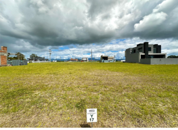 Imagem do imóvel Terreno em condomínio à venda, Centro em Xangri-lá referência 729