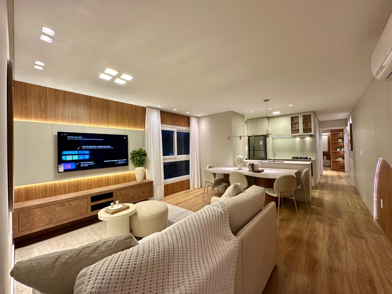 Imagem do imóvel Apartamento 2 dormitórios à venda, Centro em Capão Da Canoa referência 748