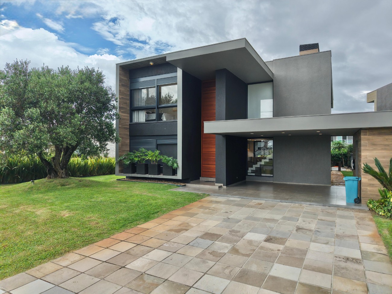 Imagem do imóvel Casa em condomínio 5 dormitórios à venda, Centro em Xangri-lá referência 796